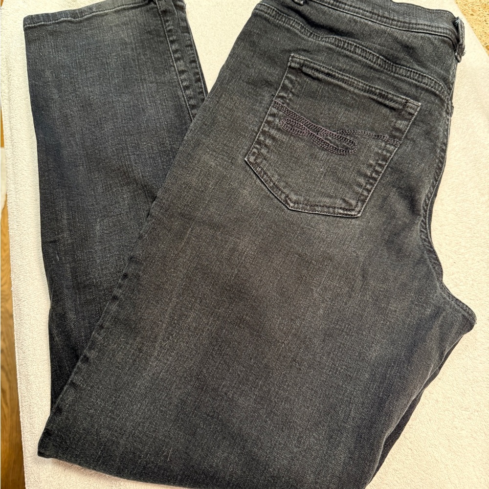 Style & Co. Lady’s Black High Waist Jeans